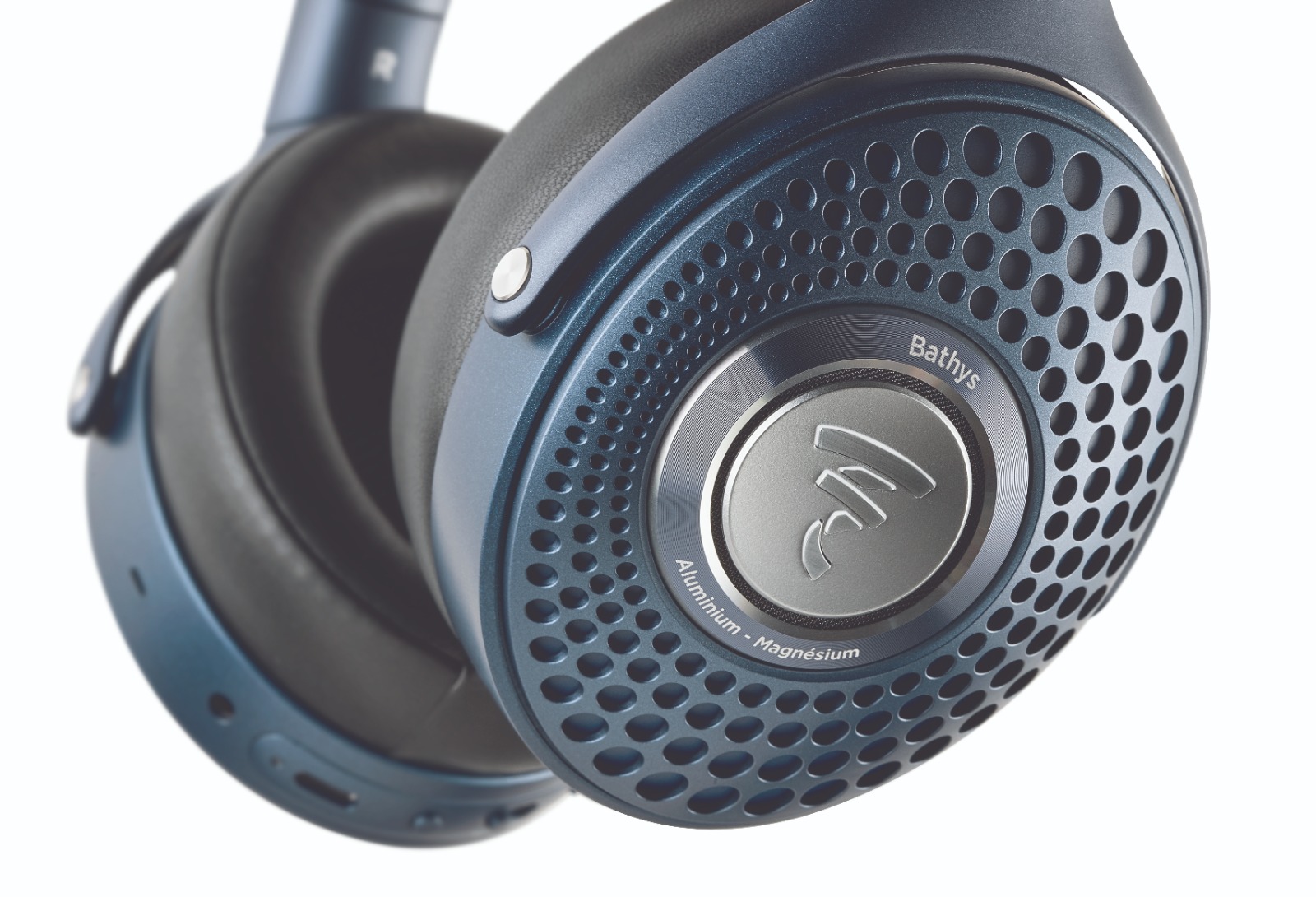 Focal Bathys Midnight Blue Limited Edition Hi-Fi Bluetooth Wireless Over-Ear Headphones with Active Noise Cancellation | Premium French Audiophile Headphones - Image 10
